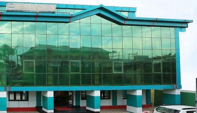 Hotel Ibni Kabeer Сринагар Экстерьер фото