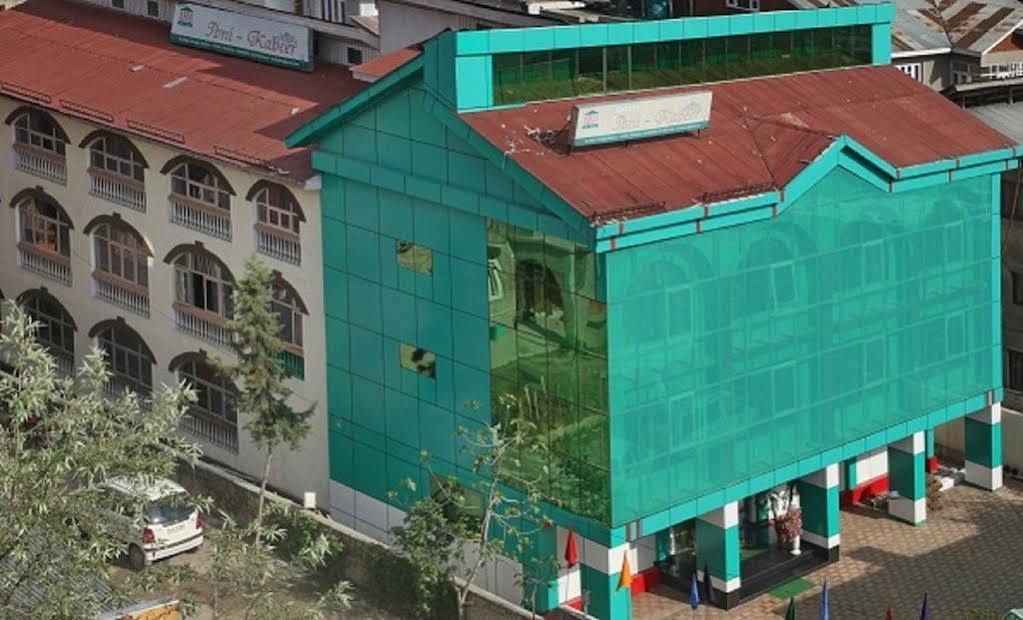 Hotel Ibni Kabeer Сринагар Экстерьер фото